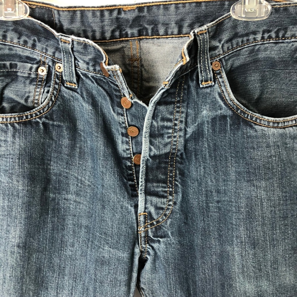 Levi's 501 Button Fly Jeans 33/32 (measures 32/30)